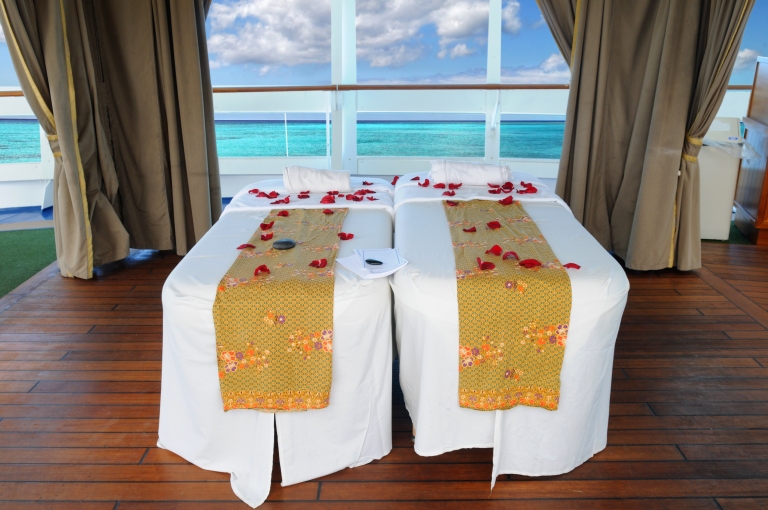 massage-beds-on-cruise-ship