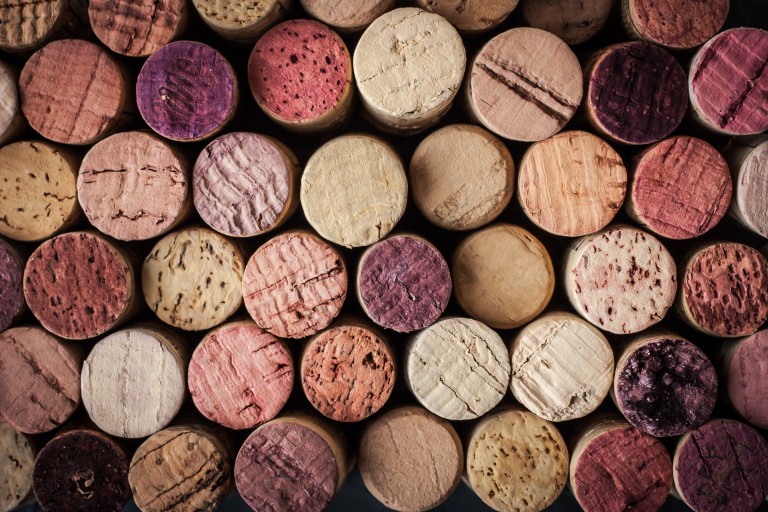 wine-cork-background