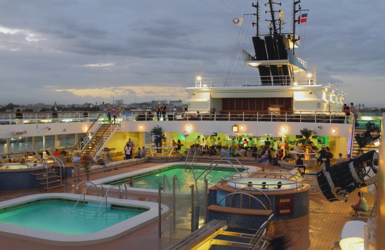 cruise-ship-pool-deck-night